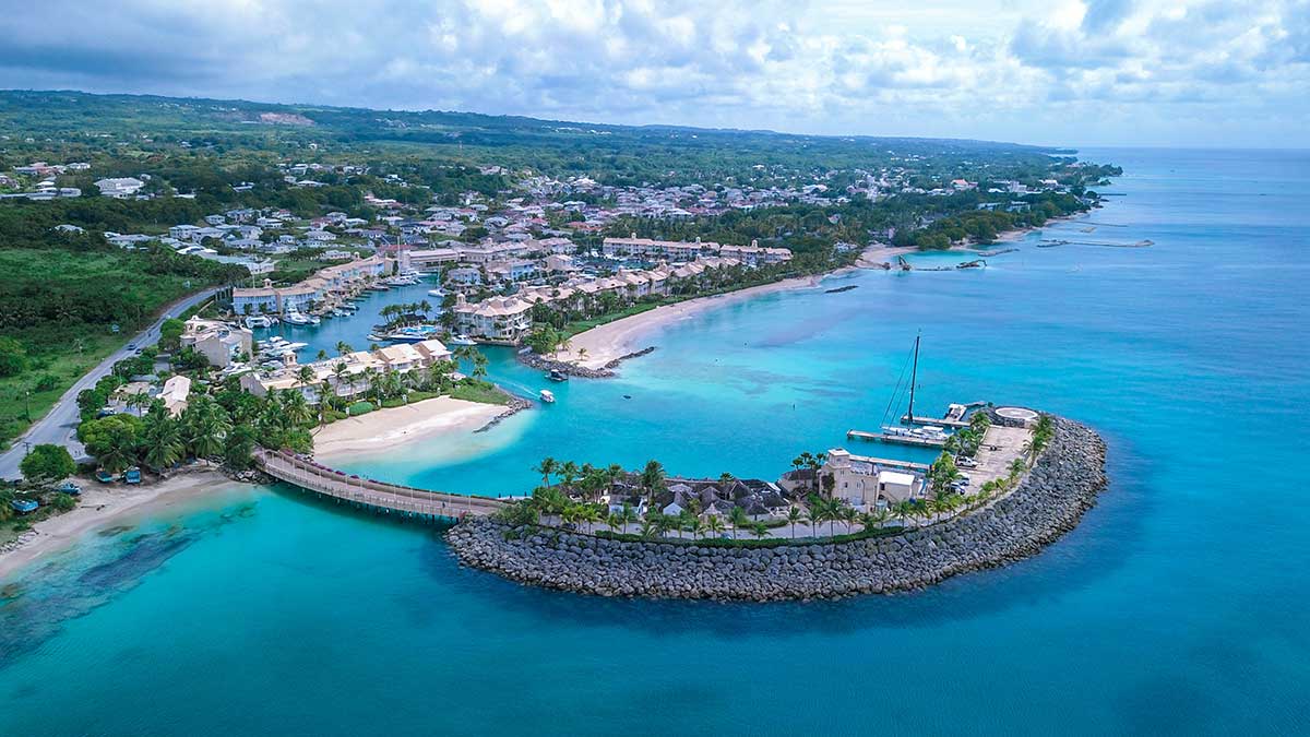 Refrigeration for ice cream processing in the heart of the Caribbean