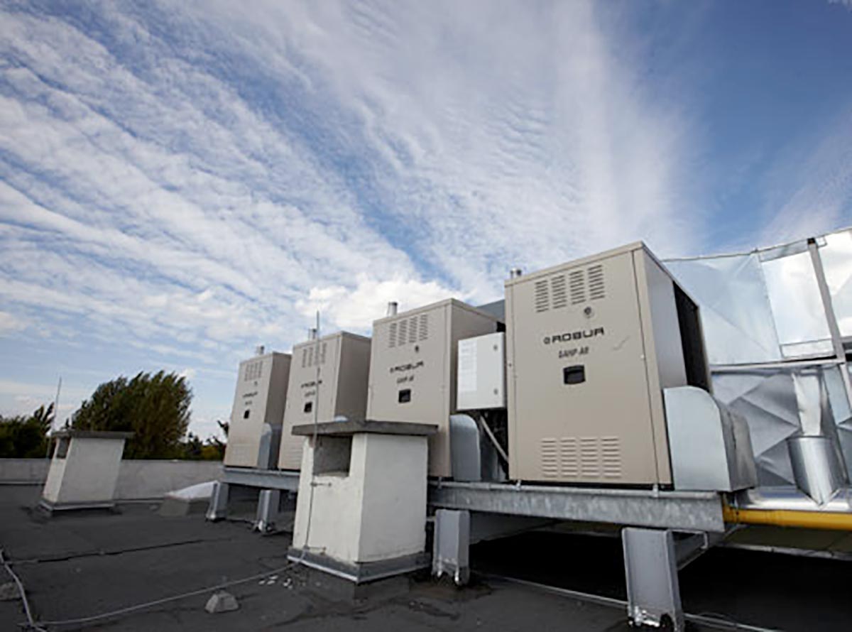 The rooftop installation has allowed the recovery of valuable interior space