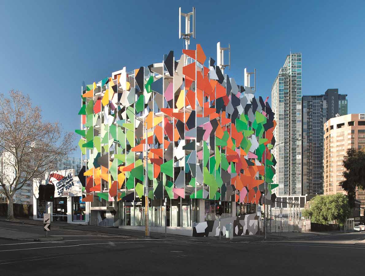 Multifunctional building with near-zero CO2 emissions in Australia